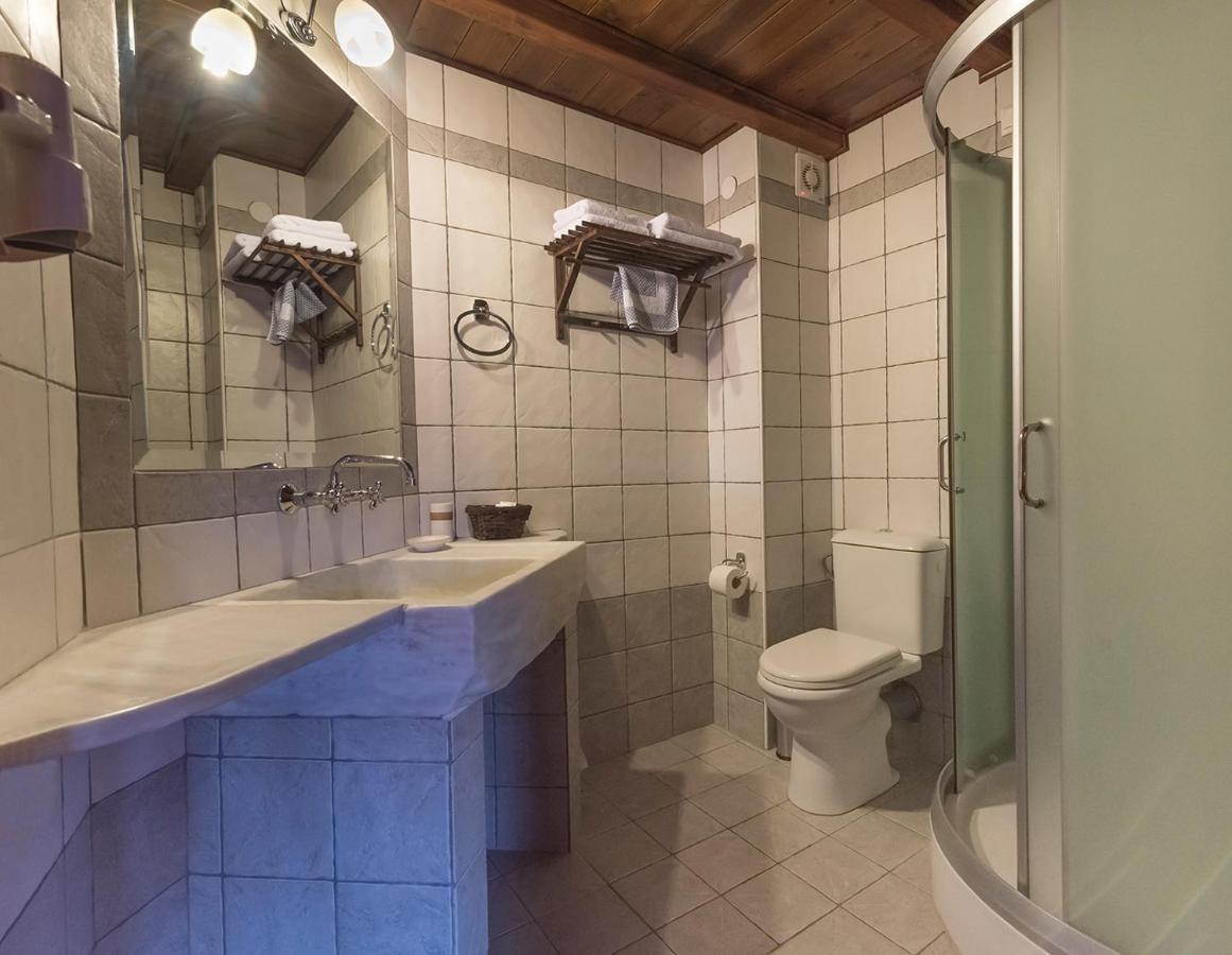 Hotel Dryades Eláti Eksteriør bilde