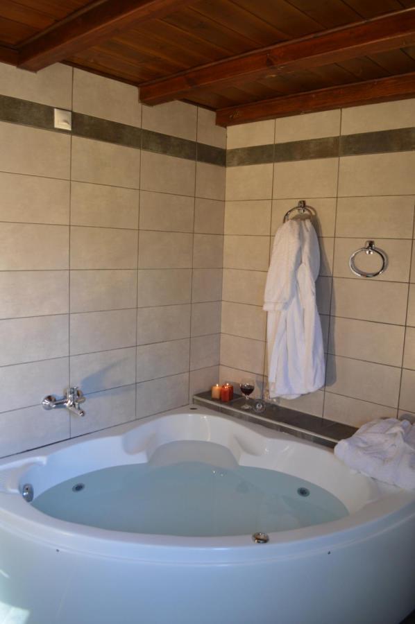 Hotel Dryades Eláti Eksteriør bilde